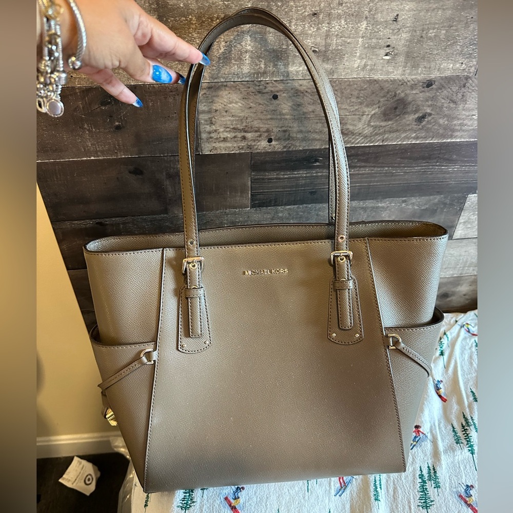 Michael Kora Voyager Tote